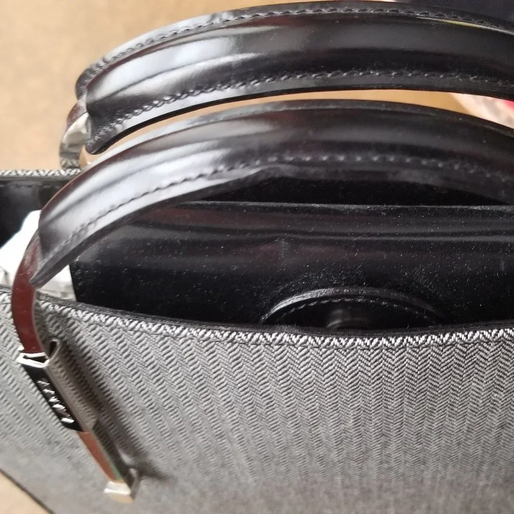 RARE LANCEL PARIS LOGO HERRINGBONE GRAY BLACK LEATHER SILVER HANDBAG BAG PURSE